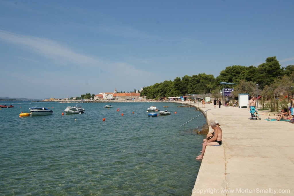 Promenade Sv Filip i Jakov