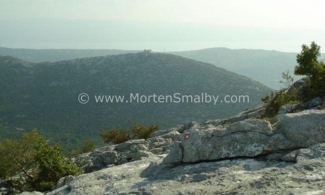 Hiking at the Mosor mountains close to Split img