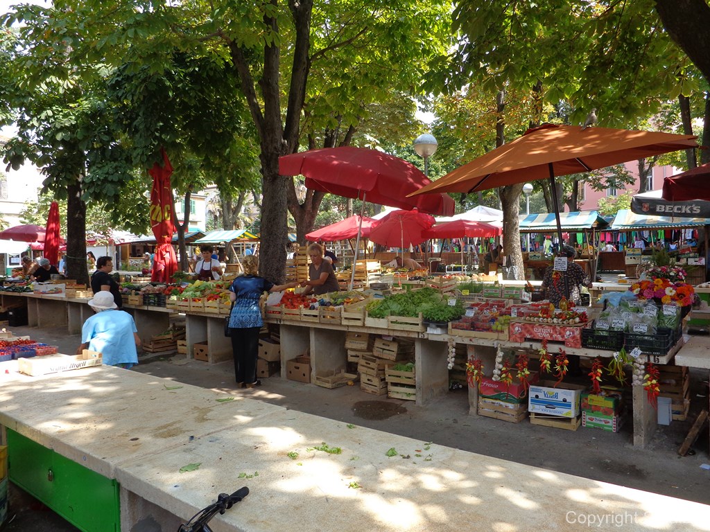 Pula Green Market